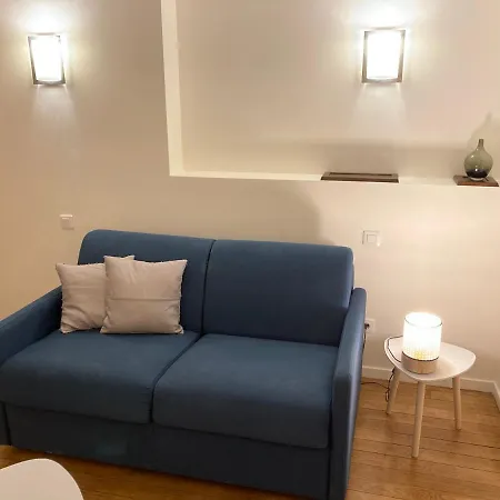 Le Jeanne D'Arc - Appartements Meubles Gien Exterior foto