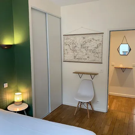 Le Jeanne D'Arc - Appartements Meubles Gien Exterior foto