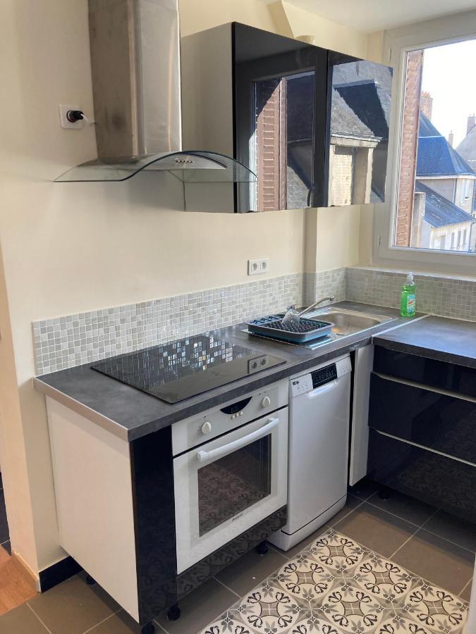 Le Jeanne D'arc - Meubles Apartment *