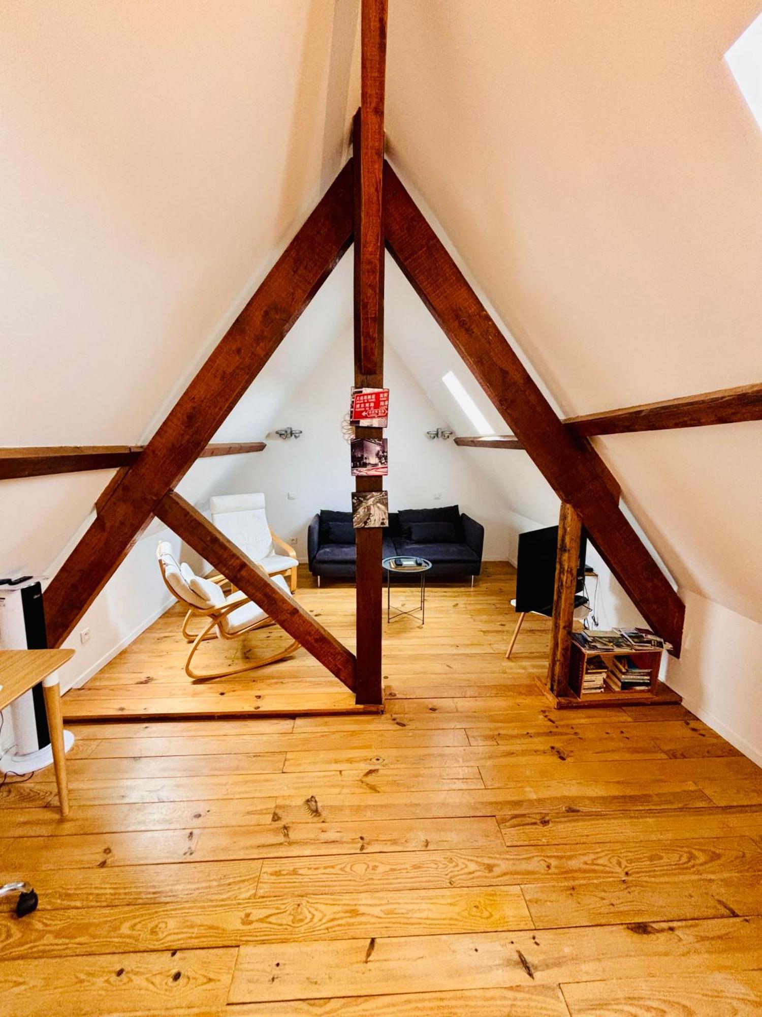 Apartment Le Jeanne D'arc - Meubles Gien